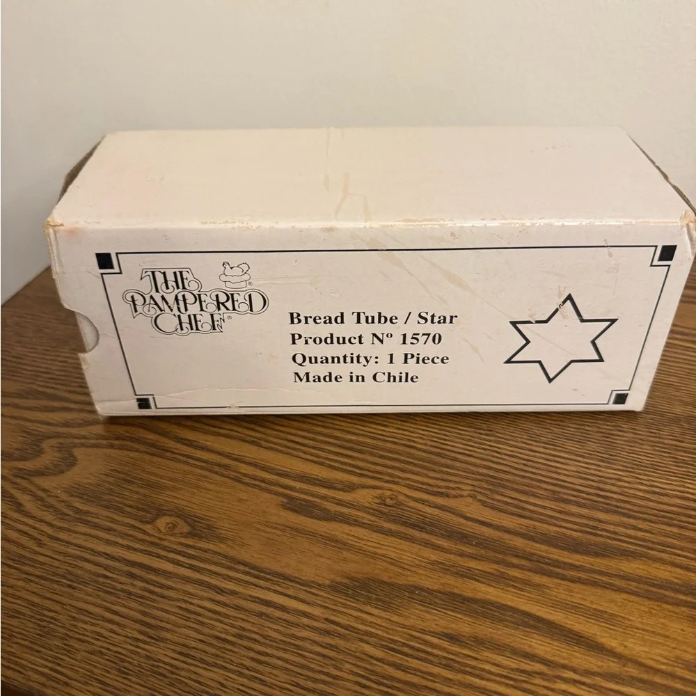 Pampered Chef Valtrompia Bread Star Tube (Product N° 1570) NWOT